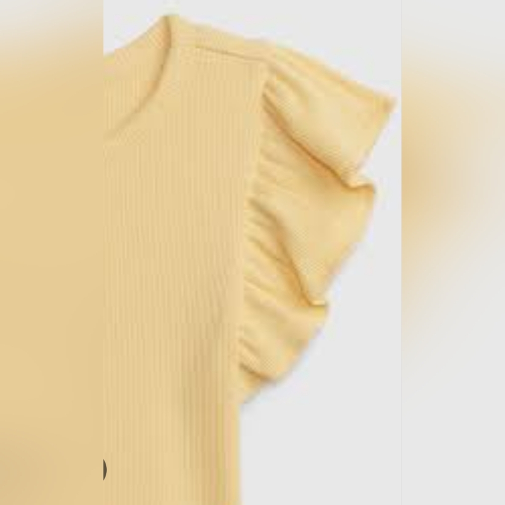 GAP Ribbed Flutter Sleeve Top - Picture 2 of 6